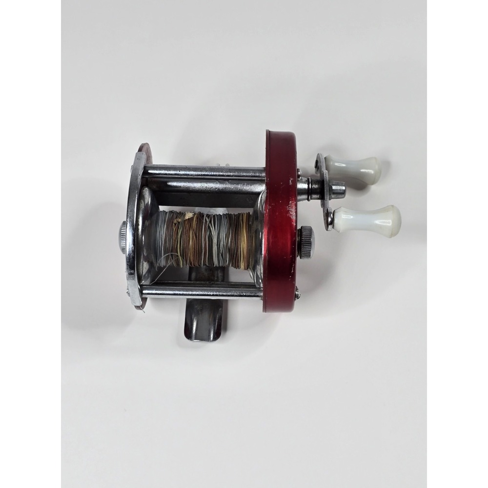 Vintage VENUS Level Wind Casting Reel -‎ Made in Japan Red Fishing Fisherman